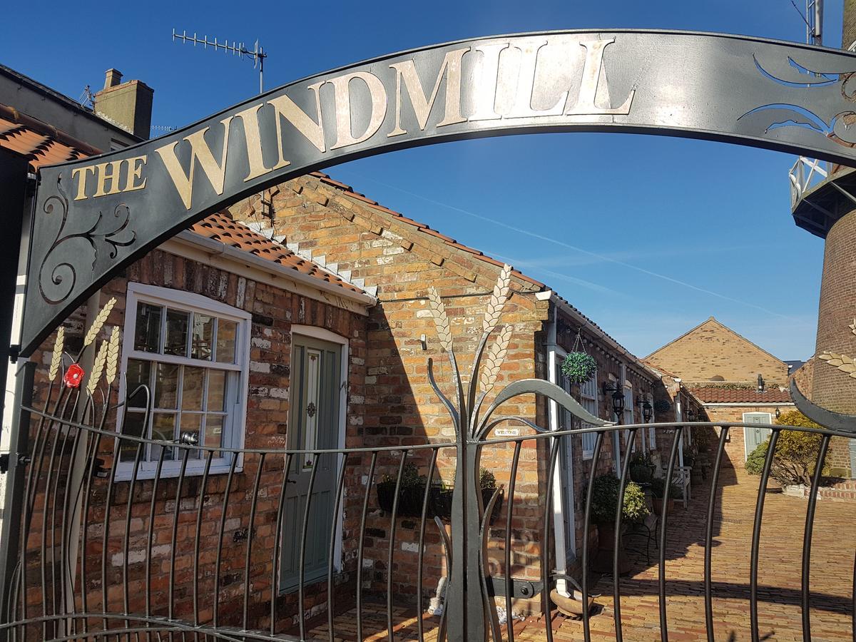 The Windmill 3*